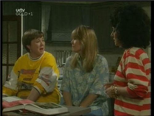 Birds of a Feather Season 3 Episode 4 - Just Family