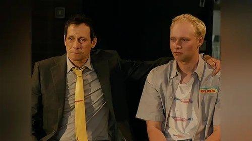 The Discounters Season 4 Episode 10 - Episode 10