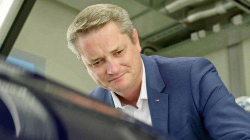 Ultimate Vehicles Season 1 Episode 4 - Megacars