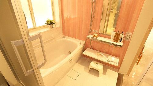 Japanology Plus mini Season 1 Episode 2 - Bathrooms