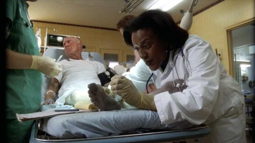 ER Season 1 Episode 12 - Happy New Year