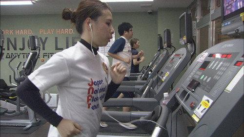 Document 72 Hours Season 4 Episode 23 - Personal Glimpses at a 24-Hour Gym