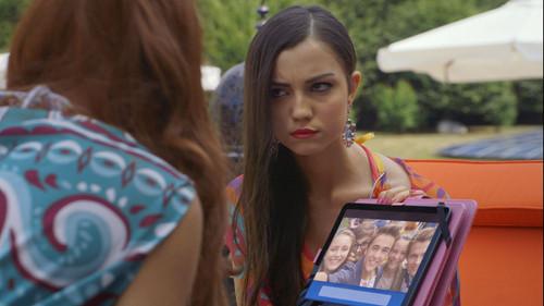 Alex & Co. Season 2 Episode 1 - Episode 1