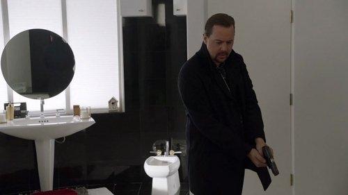 NCIS Season 17 Episode 14 - On Fire