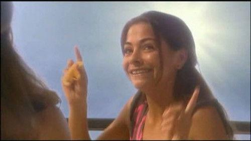 Costa! Season 1 Episode 5 - Zwoele nachten, Eerste liefde