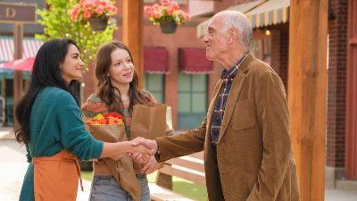 Ruby and the Well Season 2 Episode 10 - I Wish the Well Would Let Us Be