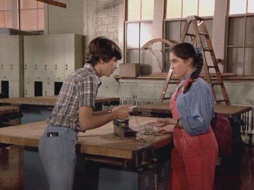 Square Pegs Season 1 Episode 6 - A Simple Attachment