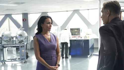 Black Lightning Season 4 Episode 4 - The Book of Reconstruction: Chapter Four