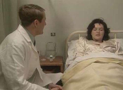 Goodnight Sweetheart Season 3 Episode 9 - Someone to Watch Over Me