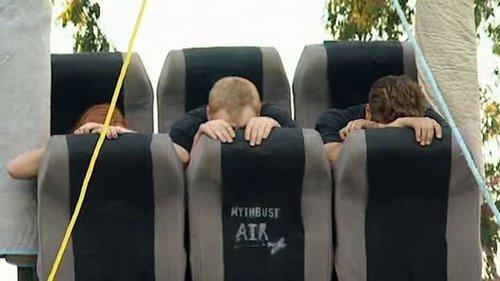 MythBusters Season 3 Episode 9 - Killer Brace Position