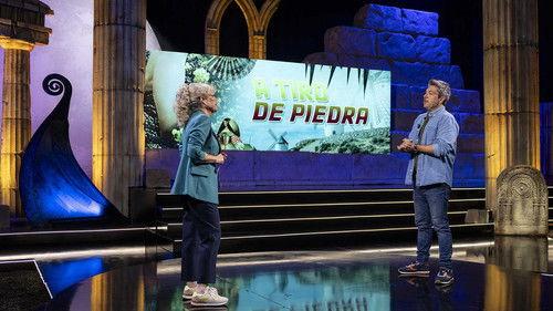 El condensador de fluzo Season 4 Episode 1 - Episode 1