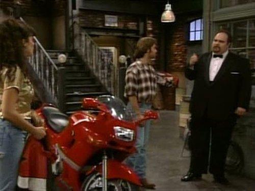 Brotherly Love Season 1 Episode 9 - Bait and Switch