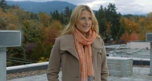 Emily Owens, M.D. Season 1 Episode 10 - Emily and… the Social Experiment