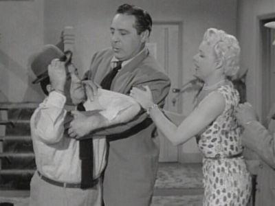 The Abbott and Costello Show Season 2 Episode 6 - Killer's Wife