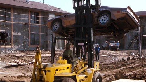 CHiPs Season 4 Episode 10 - Forty Tons of Trouble