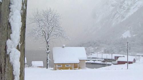 Der ingen skulle tru at nokon kunne bu Season 1 Episode 3 - Strandgården Finden i Sogn