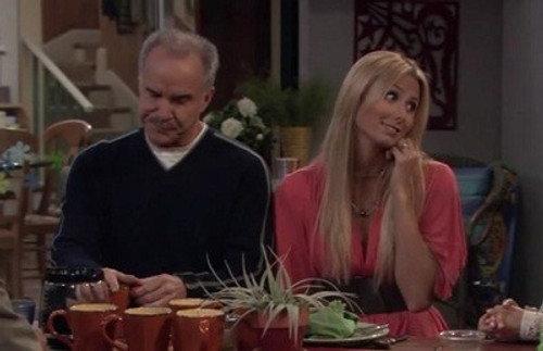 George Lopez Season 6 Episode 6 - George Thinks Vic's Fiancée is Lion about Being a Cheetah