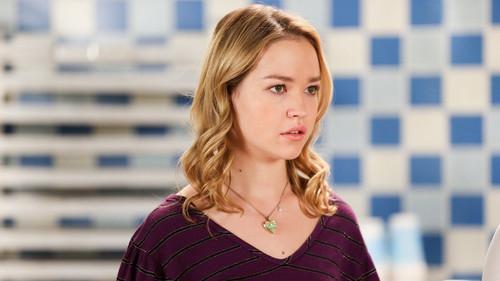 The Goldbergs Season 9 Episode 13 - A Peck Of Familial Love