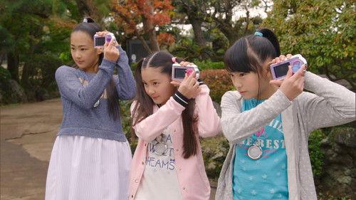 Idol × Warrior Miracle Tunes! Season 1 Episode 5 - Send Away, My Feelings! To Give a Bouquet to a Special Person