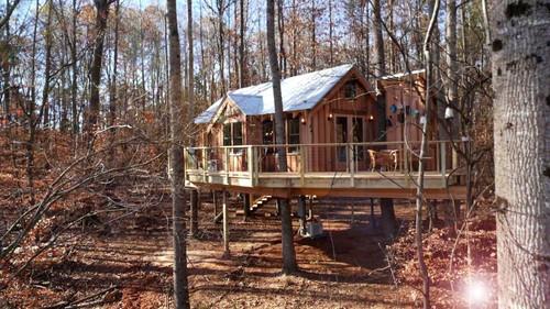 Treehouse Masters Season 5 Episode 2 - High Noon Saloon
