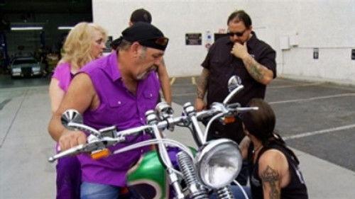 Counting Cars Season 3 Episode 19 - Sharon Rides Again