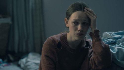 The Haunting of Hill House Season 1 Episode 5 - The Bent-Neck Lady