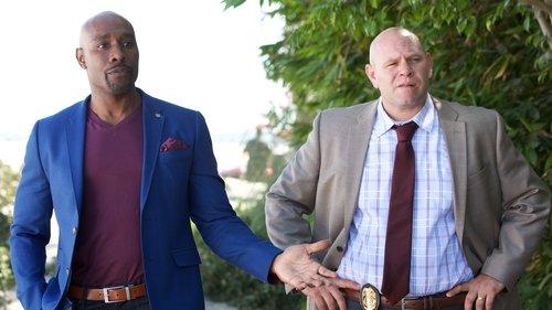 Rosewood Season 1 Episode 2 - Fireflies and Fidelity