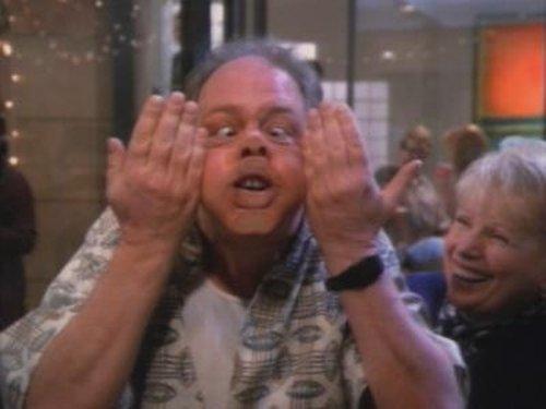 Weird Science Season 1 Episode 12 - Killer Party