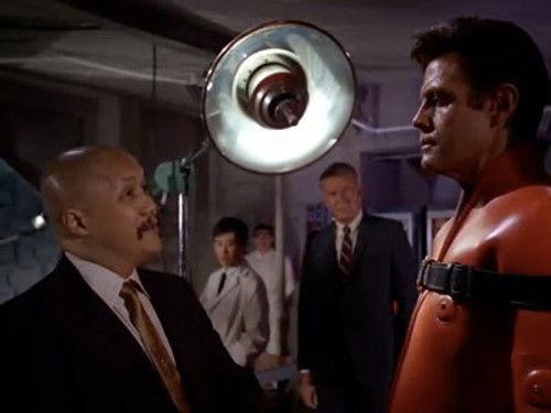 Hawaii Five-O Season 1 Episode 2 - Cocoon (2)