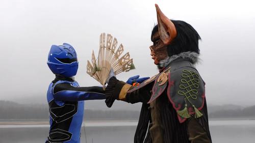 Juken Sentai Gekiranger Season 1 Episode 13 - Shin-Shin! The Spirit's Dance