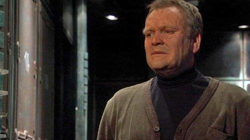 Stargate Atlantis Season 4 Episode 20 - The Last Man (1)