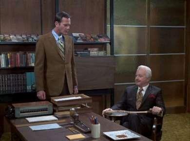 Bewitched Season 6 Episode 21 - What Makes Darrin Run?