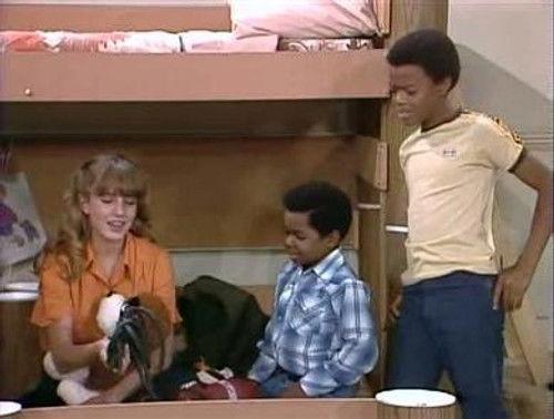 Diff'rent Strokes Season 2 Episode 7 - Arnold's Hero (a.k.a.) The Hero