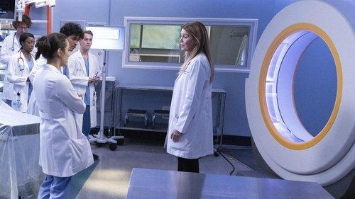 Grey's Anatomy Season 19 Episode 1 - Everything Has Changed