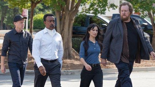 Peacemaker Season 2 Episode 3 - Another Rick Up My Sleeve