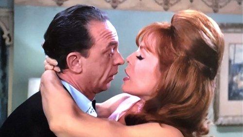 The Andy Griffith Show Season 7 Episode 19 - Barney Comes to Mayberry