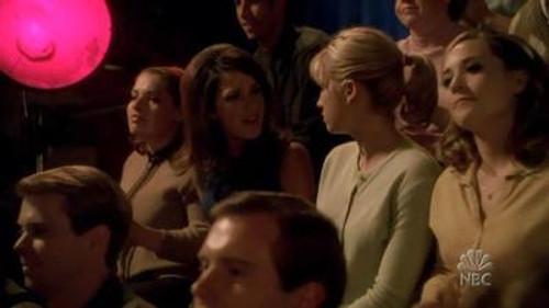 American Dreams Season 3 Episode 3 - Leaders of the Pack