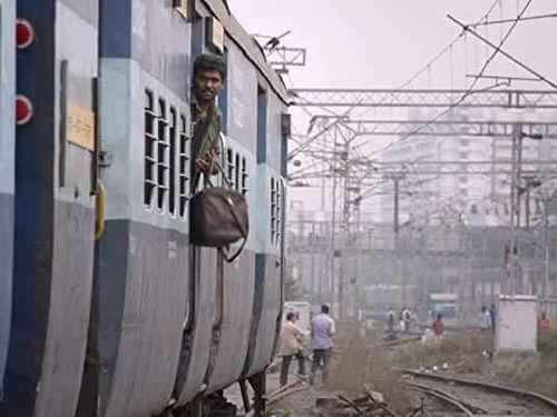 Chacha Vidhayak Hain Humare Season 1 Episode 1 - Fall and Pico