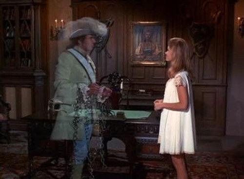 Bewitched Season 8 Episode 7 - The Ghost Who Made a Spectre of Himself
