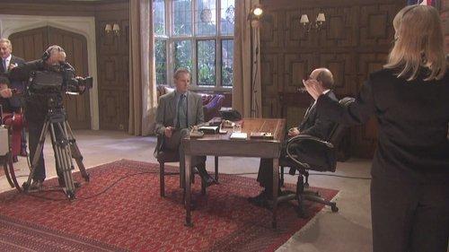 Yes, Prime Minister Season 1 Episode 6 - A Tsar Is Born