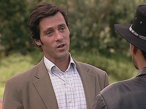 Pasión de Gavilanes Season 1 Episode 16 - Oscar's Plans