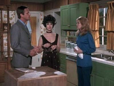 Bewitched Season 7 Episode 19 - Samantha and the Troll