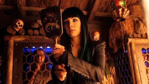 Lost Girl Season 2 Episode 4 - Mirror, Mirror