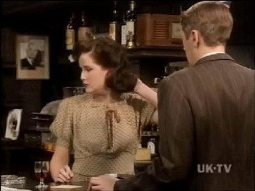 Goodnight Sweetheart Season 4 Episode 1 - You're Driving Me Crazy