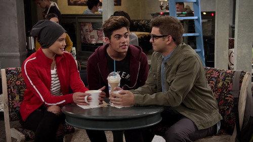 Alexa & Katie Season 1 Episode 12 - Winter Formal (1)