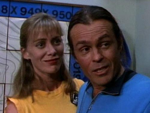 Ocean Girl Season 2 Episode 12 - The Arrival