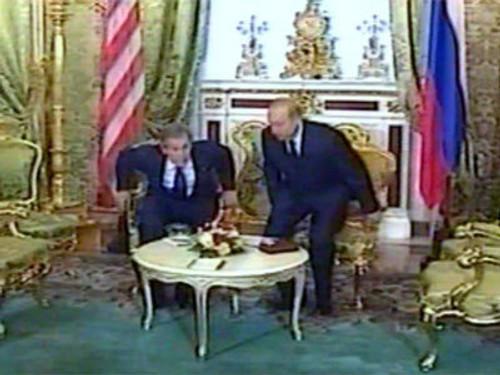 Spooks Season 2 Episode 4 - Blood and Money