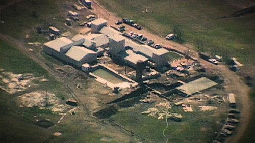 How It Really Happened Season 3 Episode 9 - Waco Part 1: God, Guns and the Government