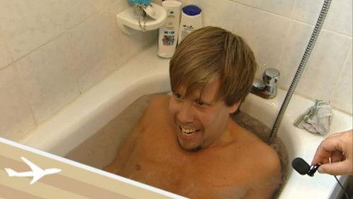 Grattis världen Season 1 Episode 7 - Dover - Calais