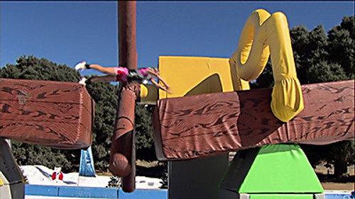 Wipeout Season 4 Episode 7 - Winter Wipeout: Some People Just Don't Know When To Quit